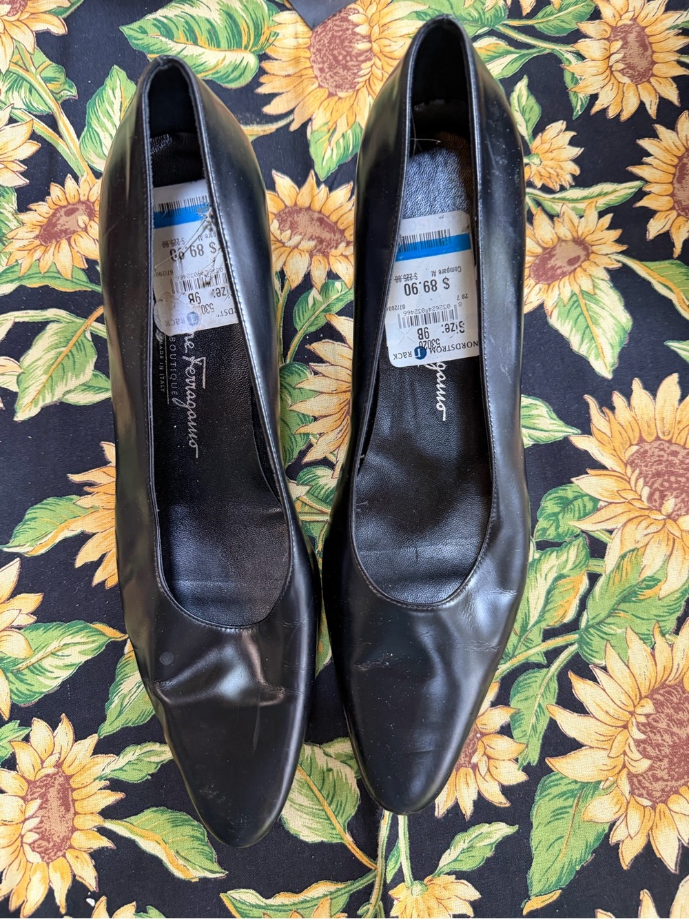 Salvatore Ferragamo Black Leather Pointed Toe Pumps